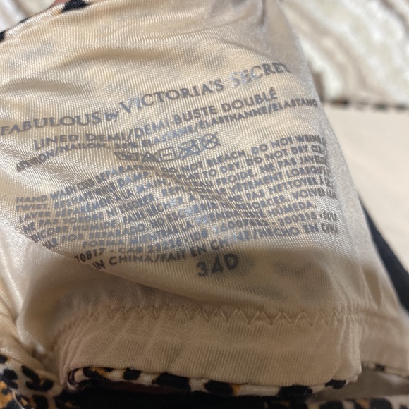 Victoria’s secret’s bra bundle - Picture 6 of 9